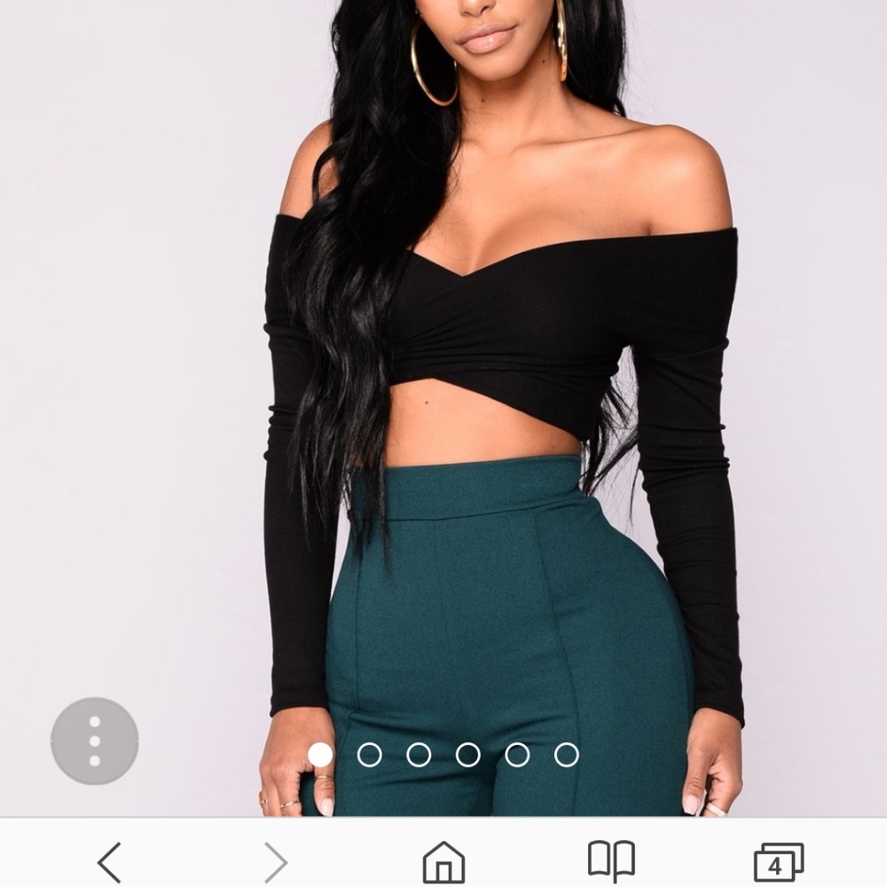 NWT Criss Cross Crop Top